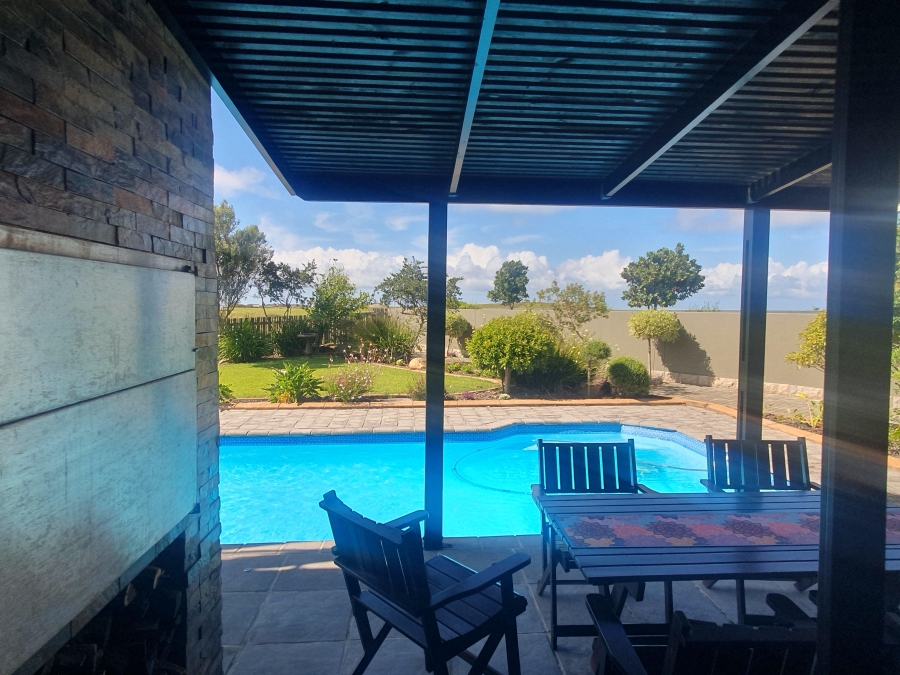 3 Bedroom Property for Sale in Oubaai Western Cape
